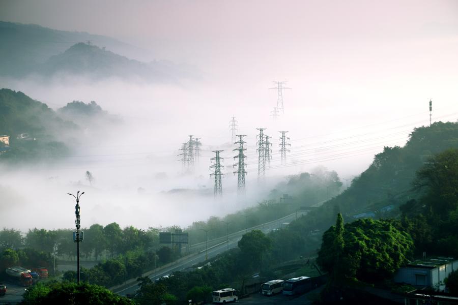 雾霭茫茫